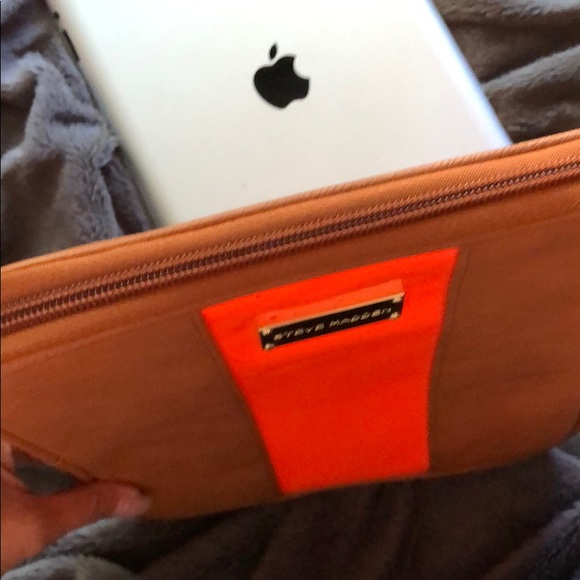 Steve Madden Orange iPad Case - Picture 5 of 5